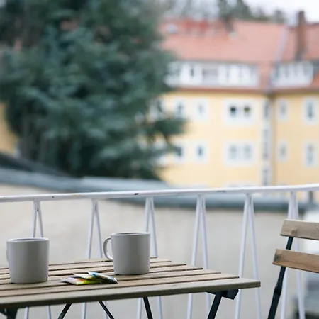 44 - Modern, Gemuetlich, Wlan, Balkon, Stellplatz Apartment *