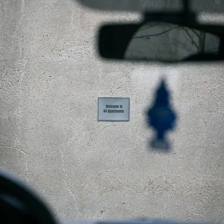 44 - Modern, Gemuetlich, Wlan, Balkon, Stellplatz * וופרטל