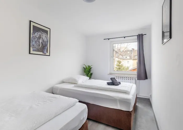 44 - Modern, Gemuetlich, Wlan, Balkon, Stellplatz Wuppertal