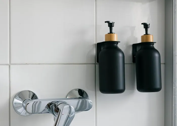 44 - Modern, Gemuetlich, Wlan, Balkon, Stellplatz