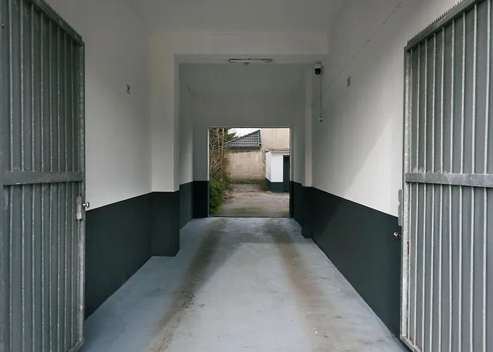 44 - Modern, Gemuetlich, Wlan, Balkon, Stellplatz *