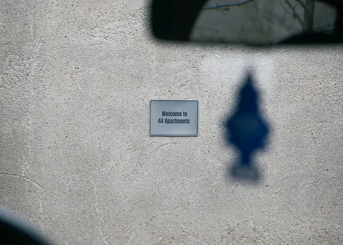 44 - Modern, Gemuetlich, Wlan, Balkon, Stellplatz * Wuppertal